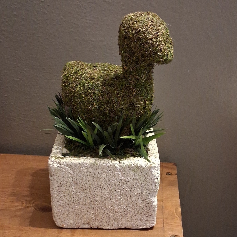 Wildwood Internationals Moss-Covered Duck Topiary Figurine